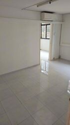 Blk 102 Crescent View (Queenstown), HDB 3 Rooms #638622691